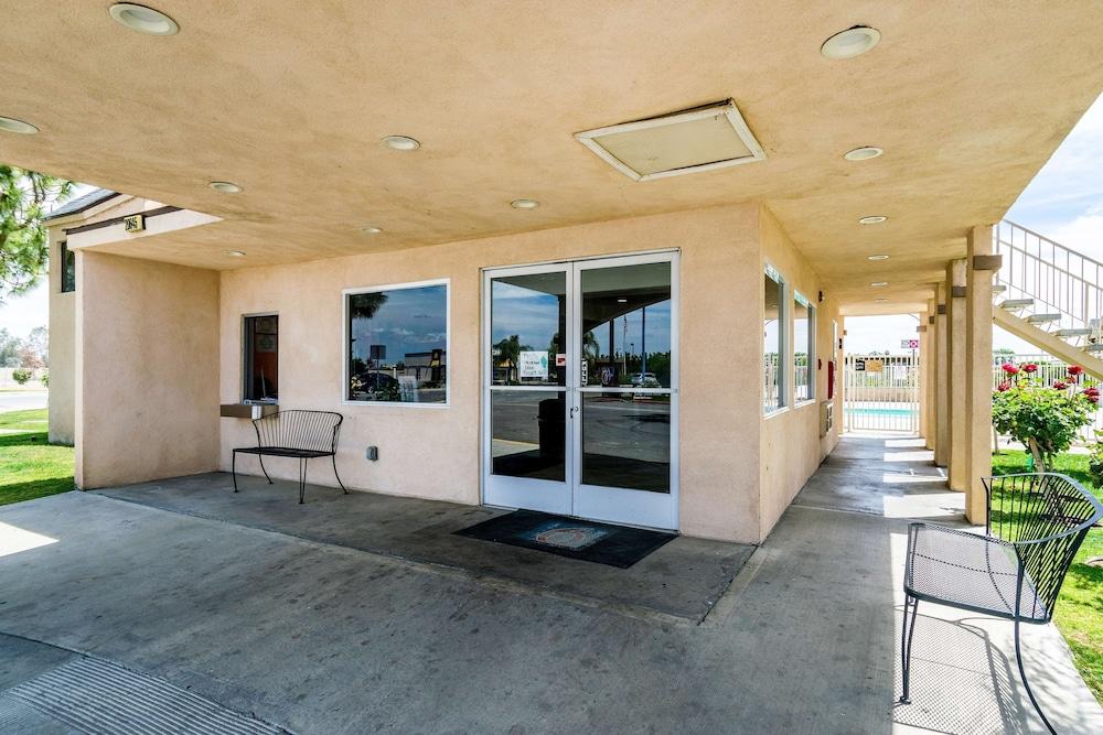 Motel 6-Buttonwillow, Ca Central ภายนอก รูปภาพ